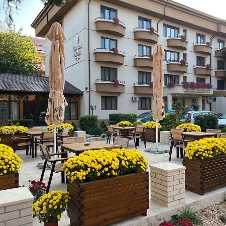 Hotel Mara Брэила Экстерьер фото