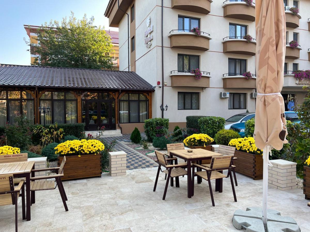 Hotel Mara Брэила Экстерьер фото