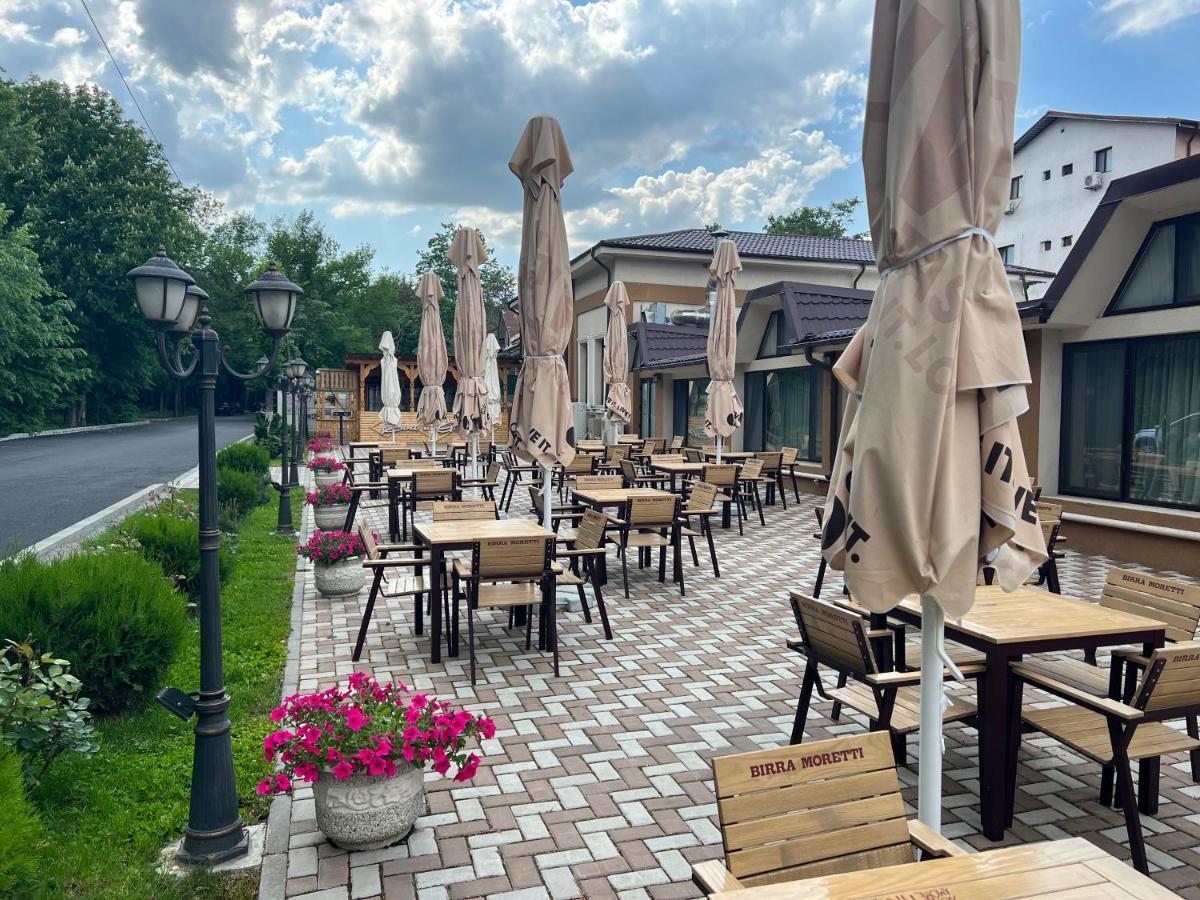 Hotel Mara Брэила Экстерьер фото